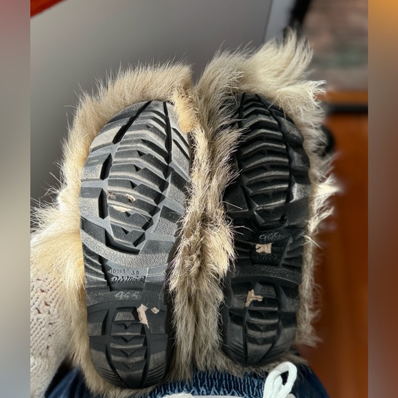 Vintage Modes Power 38 CREAM FUR BOOTS EUC - Picture 7 of 7